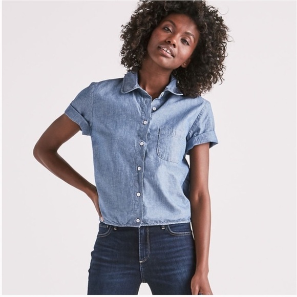 New Lucky Brand Holly Glen Button Down Tie in Back Short Sleeve Shirt Denim Crop - Picture 1 of 3